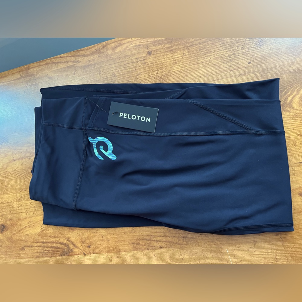 Peloton leggings - NWT - XL - black